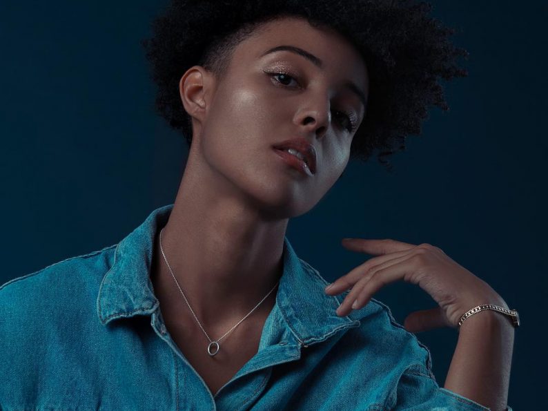 Shot by @dot.diana.photographer make-up-photoshoot-studio-london