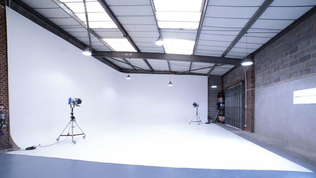 How much does it cost to hire a photography studio for the day in london? 1 Infinity Cove Studio