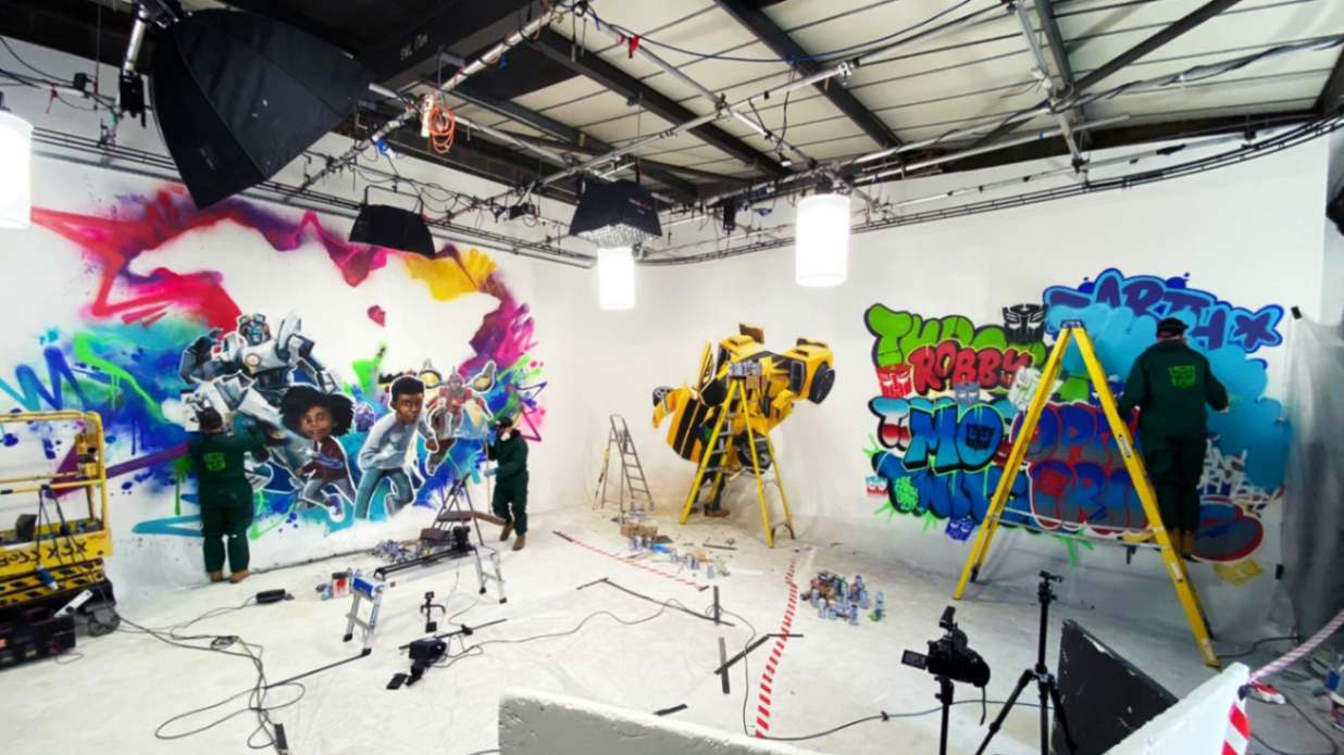 Transformers Murals Painted in Film Studio