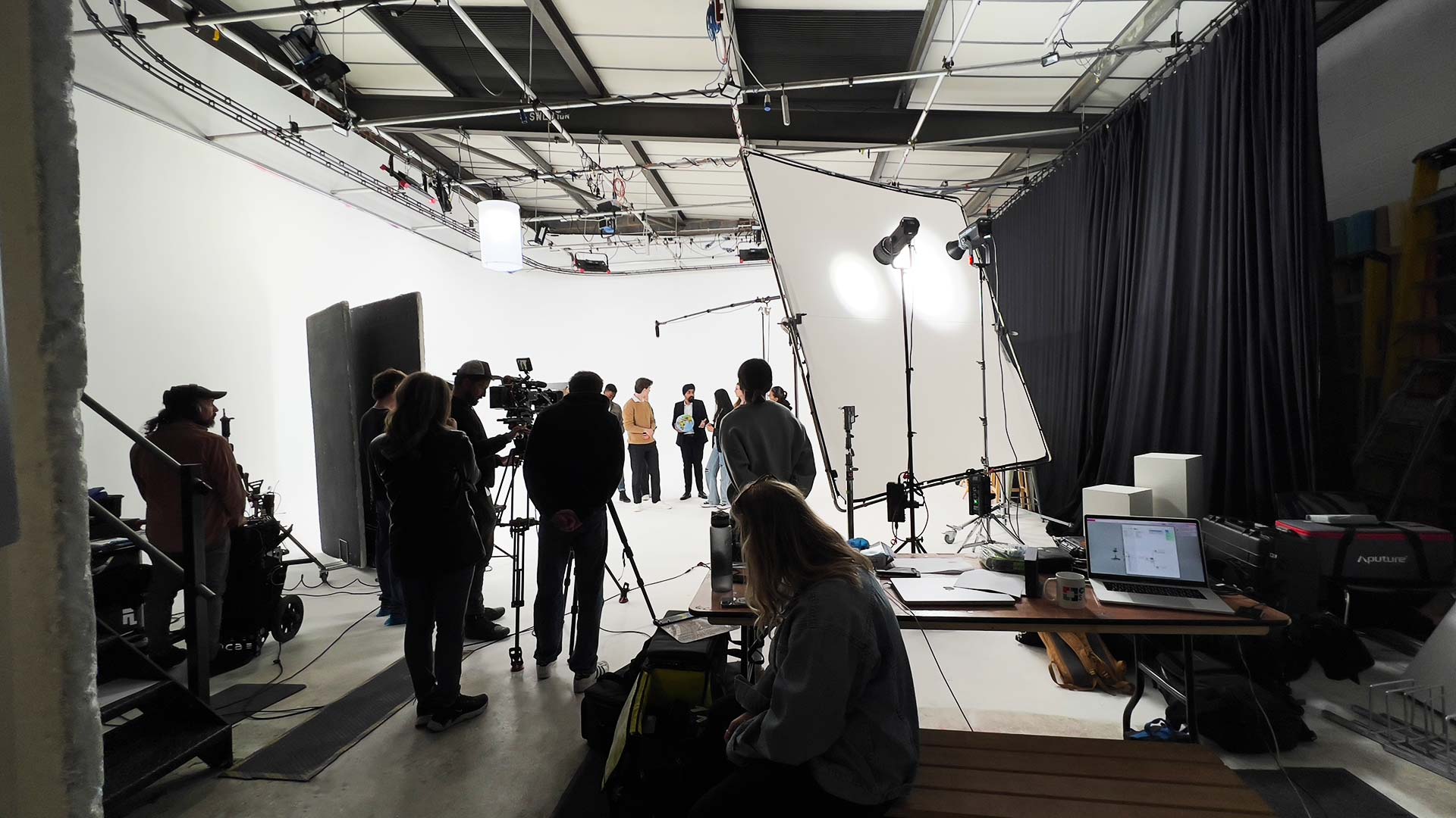Corporate Video Shoots at Cineview Studios on Large Infinity Cove