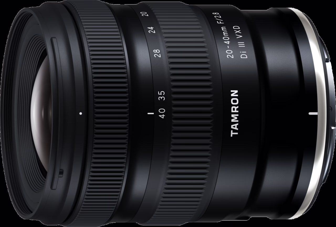 Tamron 20–40mm F2.8 Di III VXD lens for Nikon Z, three-quarter view