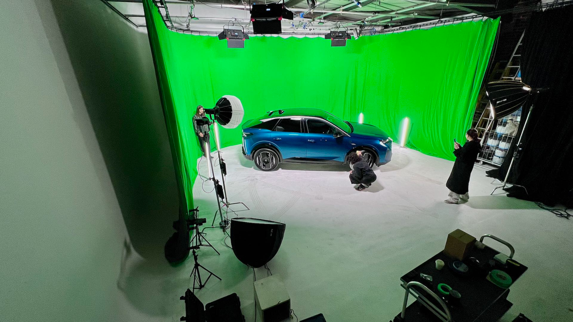 Film & Photo Studio Hire London | Cineview Studios | Green Screen Studio for Creative Video Production and Visual Effects Film & Photo Studio Hire London | Cineview Studios | Green Screen Studio for Creative Video Production and Visual Effects